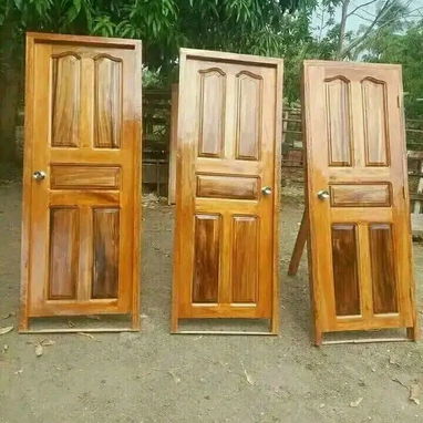 Puertas de madera cedro listas para montar con mensajería incluída en toda la Habana - 3/3
