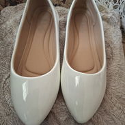 Zapatos blancos de vestir - Img 54211158