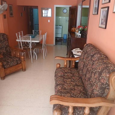 🏠 Renta de Casa Lineal en La Habana (Centro Habana) - Img 118529712
