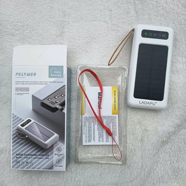 Power bank con panel solar LADAPU (CV) - 2/2