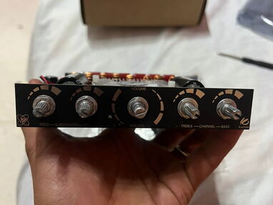 Amplificador Tipo D 220x2 350w nuevo en su caja 0km!!! - Img main-image