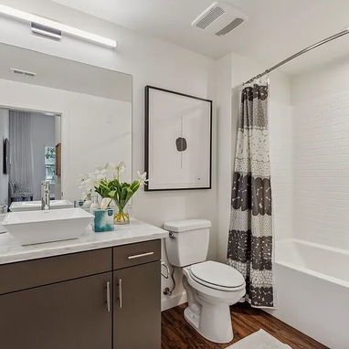 Se vende apartamento de 1 dormitorio y 1 baño en Vedado - Img 124370147
