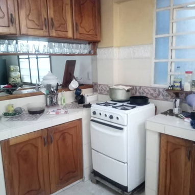 Vendo casa pta calle 2/4 portal plibre SSuarez 19000 por la Gran vía - Img 123825966