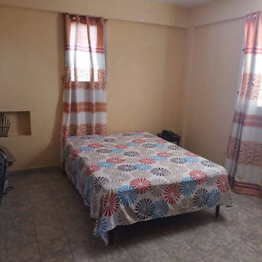 ‼️VENTA APARTAMENTO EXTERIOR 2DO PISO 2/4  BALCÓN A LA CALLE 44 Y 23‼️ - Img 121034537