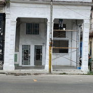 Vendo casa en los límites del cerro con centro habana - Img 58038650