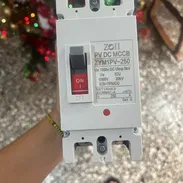 Breaker de 250 Amp - Img 53070721