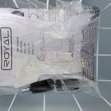 Nevera 7.8 pies³ marca Royal - Img 113465381