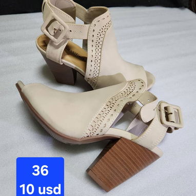 Zapatos de mujer,carteras y pamelas - Img 119153381