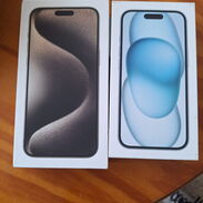 Iphone 15 pro max de 256 gris  y 15 de 128 color azul nuevos en cajas - Img 45592410