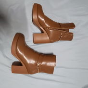Botas de tacón para mujer - Img 56878849