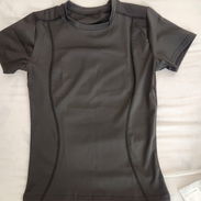 Pullovers deportivos mujer talla S Negro Y L negro y Morado - Img 58193525