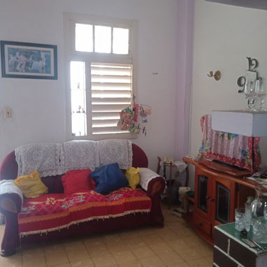 CASA PUERTA CALLE EN SANTA AMALIA - 2/10