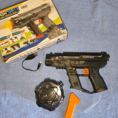 Pistolas de agua super linda rastrillan y alumbran son recargables - 3/5