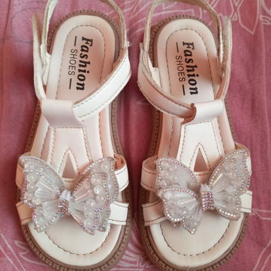 Zapatos y sandalias de niña - 3/10