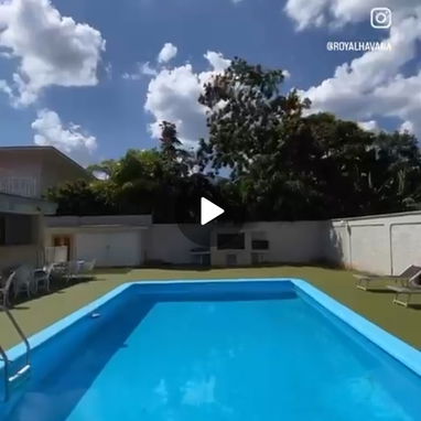 Venta Casa+Piscina, Propiedad de más de 1000 m2, Se deja todo dentro, Respaldo eléctrico ⚡️Reparto Siboney - 2/10