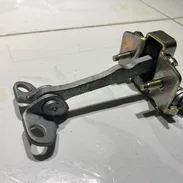 Vendo Tensores o frenos de puerta Nuevos, de Peugeot - Img 53398928