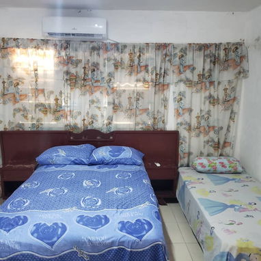 SE RENTA CASA DE 3 HABITACIONES EN GUANABO A 5 CUADRAS DE LA PLAYA CON PISCINA 58858577 - Img 121730343