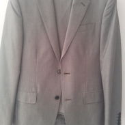 Traje de hombre gris - Img 55475566