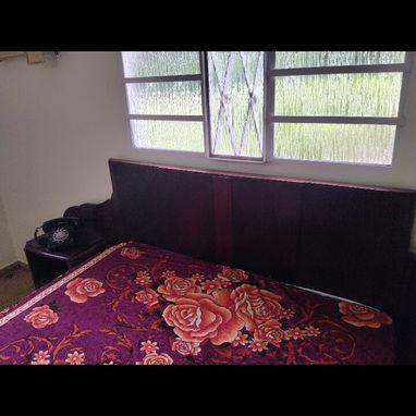 Vendo Camas sin colchón ,PC de Buró y Buró - 2/10