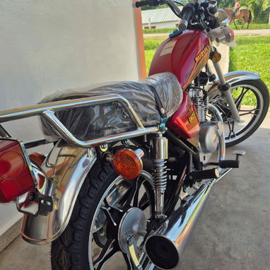 Suzuki/Unidad GS* _125_ - 3/5