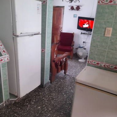 Se renta casa de 3 habitaciones en Guanabo con piscina a 1km de la playa(paneles solares).53880216 - Img 125647237