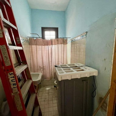 Oportunidad única en Playa, cerca del Tropicana!  Se vende casa en altos tipo dúplex, amplia y bien distribuida. - Img 117961208