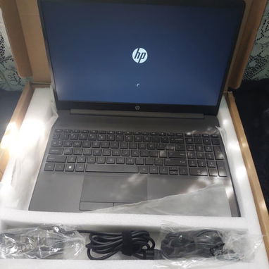 💻 Laptop HP 15 (✨️NUEVA EN CAJA 📦) - 6/9