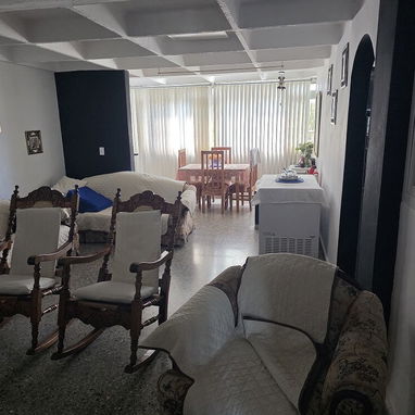 Vendo apto en Nuevo Vedado - 2/10