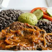 💛 LIYANEL FOOD EXPRESS | El Sabor de Hogar Directo a Tu Puerta 🚴 - Img 56078594