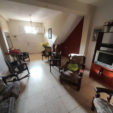 📲🏚⚡Hostal de 2 Habitaciones en el Centro de Trinidad. Tiene Generador Eléctrico (1298) - Img 93923589