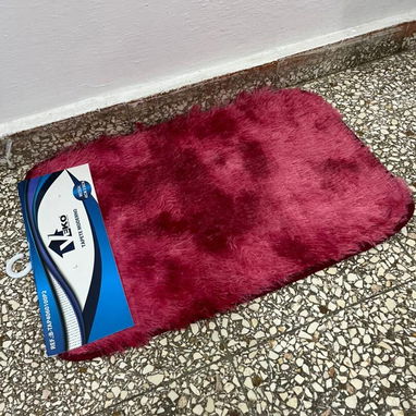 Alfombras peluche en 2500cup Medidas: 40 cm x 60 cm - Img 123345005