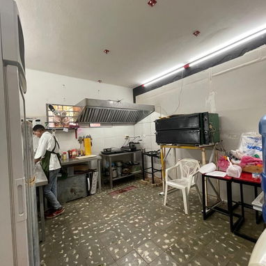 Venta de restaurante Rebajada a 20 mil vacío - Img 95010903
