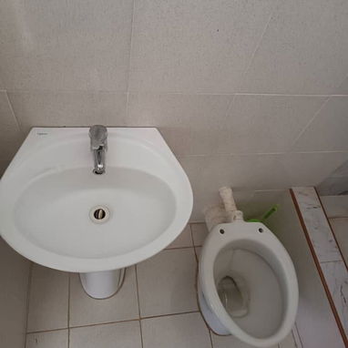 Se vende Apto 3 piso Micro1. Consta de sala-comedor, 2 cuartos con closet, baño moderno, cocina y terraza amplia, ☎ etc - 7/10