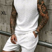 Conjunto de camiseta de hombre blanco - Img 55655473