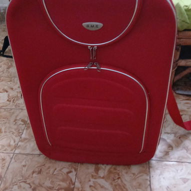 MALETAS DE VIAJE DE USO - 2/4