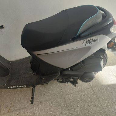 Vendo Moto Bera Milán 150 cc 4t comprada en sasa papeles directo a chapa - 2/2