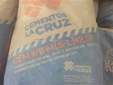 Cemento p425 Cintillos Cemento Blanco y Cemento Cola importado - Img 67821731