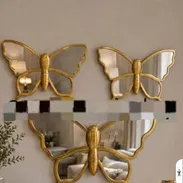 Set de 3 mariposas 45usd 50, 34 y 28 cm de ancho Doradas Plateadas - Img 56403526
