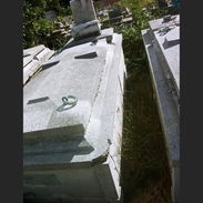 Vendo boveda en cementerio de colon - Img 57177339