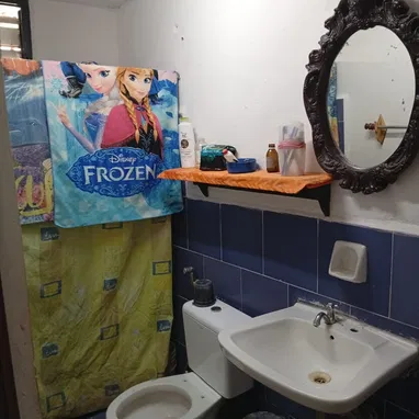 Vendo apartamento en la zona 11 de alamar de 2 cuartos 3er piso - Img 123097937