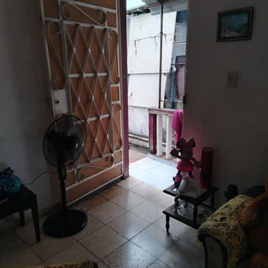 Casa 🏡 de 2 piso puerta de calle em La lisa (#63) - Img 123356569