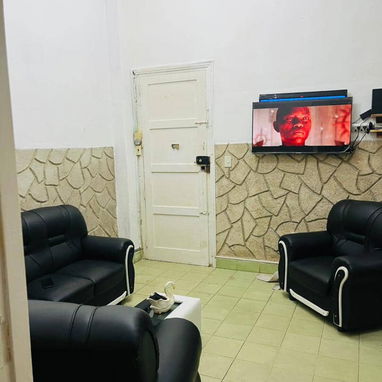 SE VENDE APARTAMENTO EN PLANTA BAJA! | CENTRO HABANA (CARLOS III) 📍 - 5/10