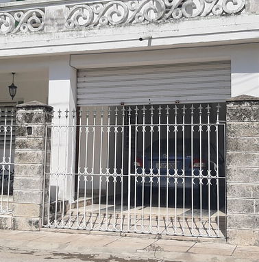 EXCLUSIVA PROPIEDAD DE DOS PISOS CON VISTAS ENTRE LA MARINA HEMINGWAY Y EL CLUB HAVANA  CON VISTAS - Img 89326024