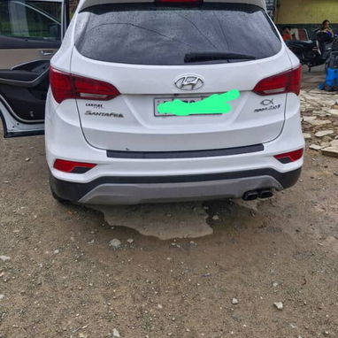 Hyundai Santa Fe 2018 - Img 123872187