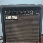 Se vende amplificador de guitarra de 25w - Img 54760014