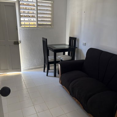 Se venden dos apartamentos, en el Vedado - 8/10