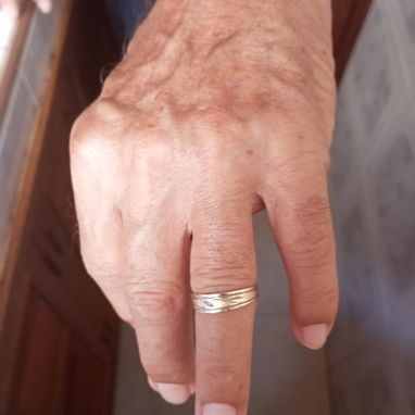 Vendo Solitario y anillos Oro 10 k - Img 124725239