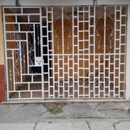 Rejas de seguridad para portal, balcones y terrazas, transporte, con pintura y montaje incluído - Img 56668209