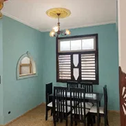 Vendo casa en centro habana (campanario y san Miguel) papeles en regla en 35 mil USD 3 cuartos 3 balcones 2 baños Cocina - Img 56398290