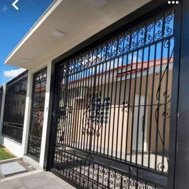 Se realizan trabajos de rejas - 10/10